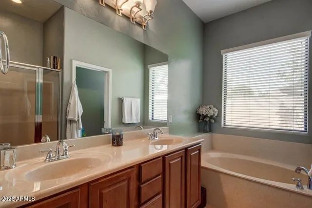 $2,475 | 1434 West Homestead Court, Chandler, AZ 85286