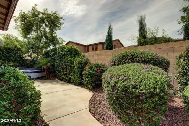 $2,475 | 1434 West Homestead Court, Chandler, AZ 85286