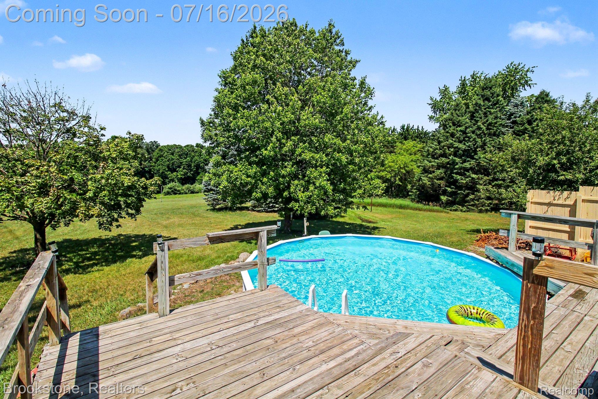 4555 Lonsberry Road Columbiaville, MI 48421 - Photo 20 of 29 006_file_4531.jpg