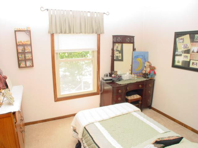 208 Red River Road New Castle, IN 47362 - Photo 10 of 11 Gallery Image 10