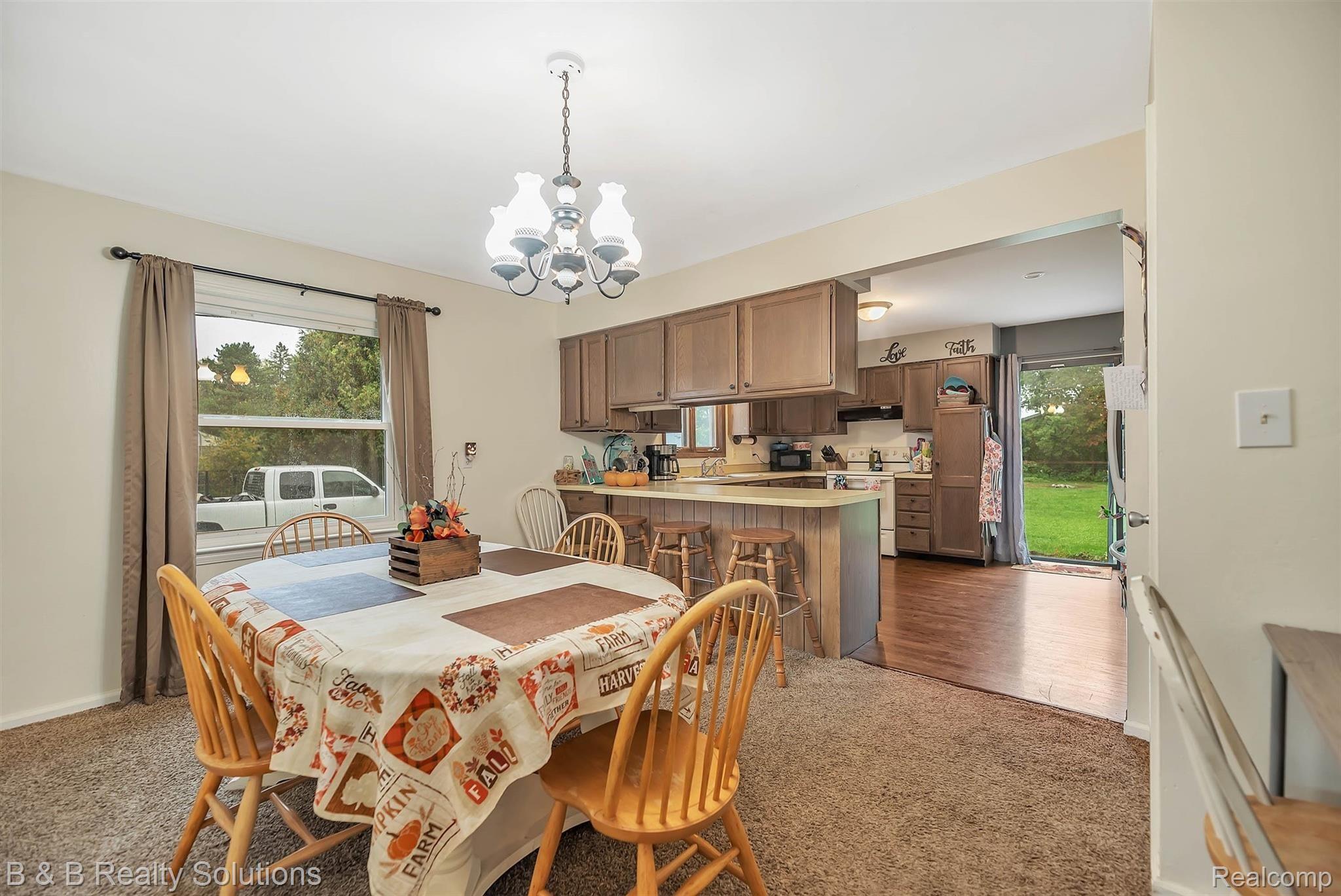 5220 North State Road Davison, MI 48423 - Photo 14 of 45 16-5220 N State Rd-WindowStill-Real.jpg