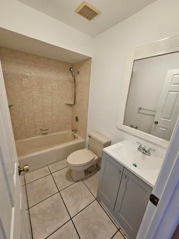 $1,150 | 22481 Westchester Boulevard, Unit B47, Punta Gorda, FL 33980
