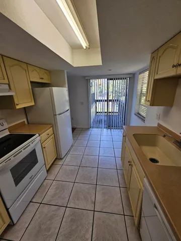 $1,150 | 22481 Westchester Boulevard, Unit B47, Punta Gorda, FL 33980