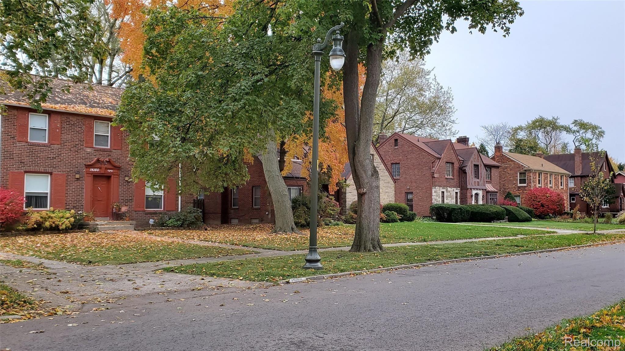 14187 Rutland Street Detroit, MI 48227 - Photo 5 of 45 20191106_134231.jpg