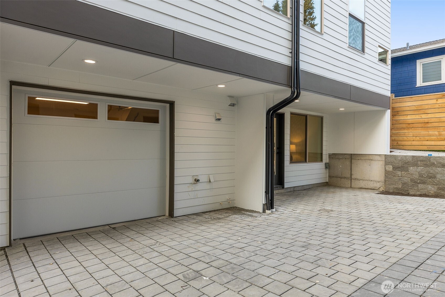 1203 North Allen Place Seattle, WA 98103 - Photo 18 of 25