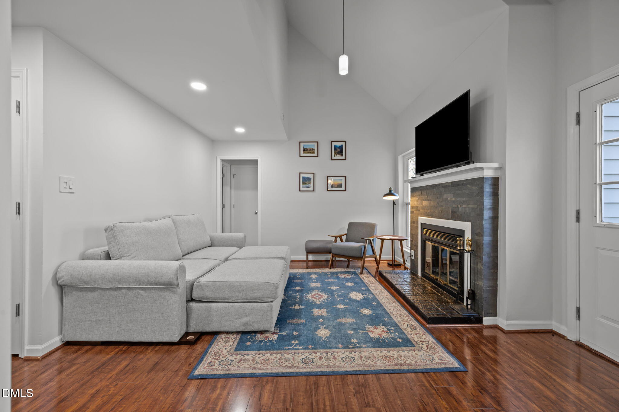 102 Choptank Court, Unit B5 Cary, NC 27513 - Photo 5 of 36 27-web-or-mls-IMG_0505