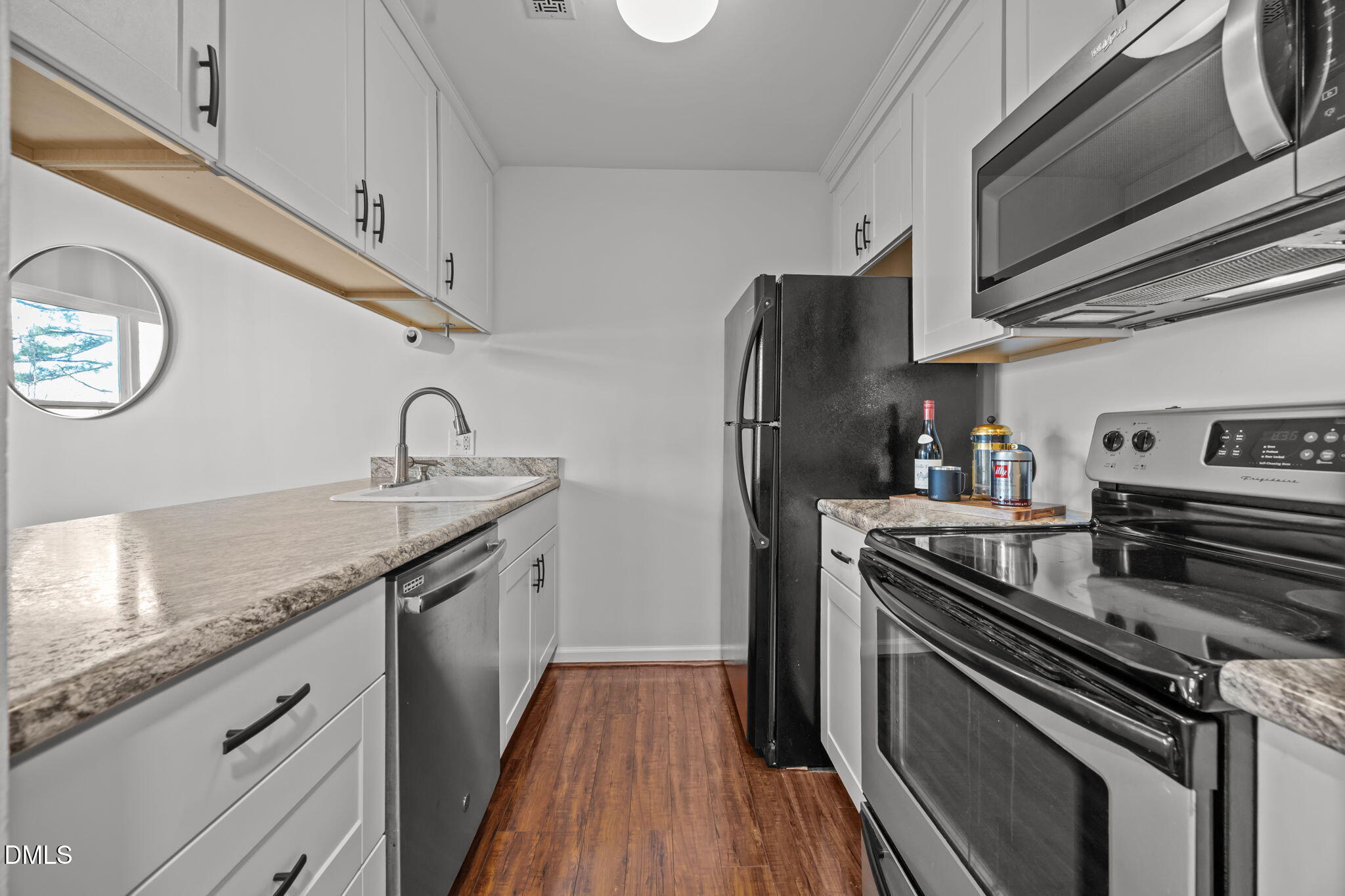 102 Choptank Court, Unit B5 Cary, NC 27513 - Photo 7 of 36 20-web-or-mls-IMG_0481