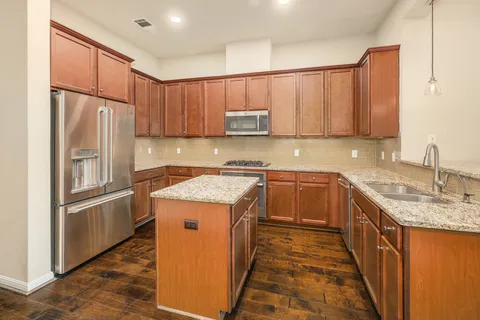 $525,000 | 2930 Grand Oaks Loop, Unit 3102, Cedar Park, TX 78613