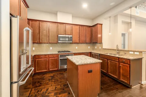 $525,000 | 2930 Grand Oaks Loop, Unit 3102, Cedar Park, TX 78613