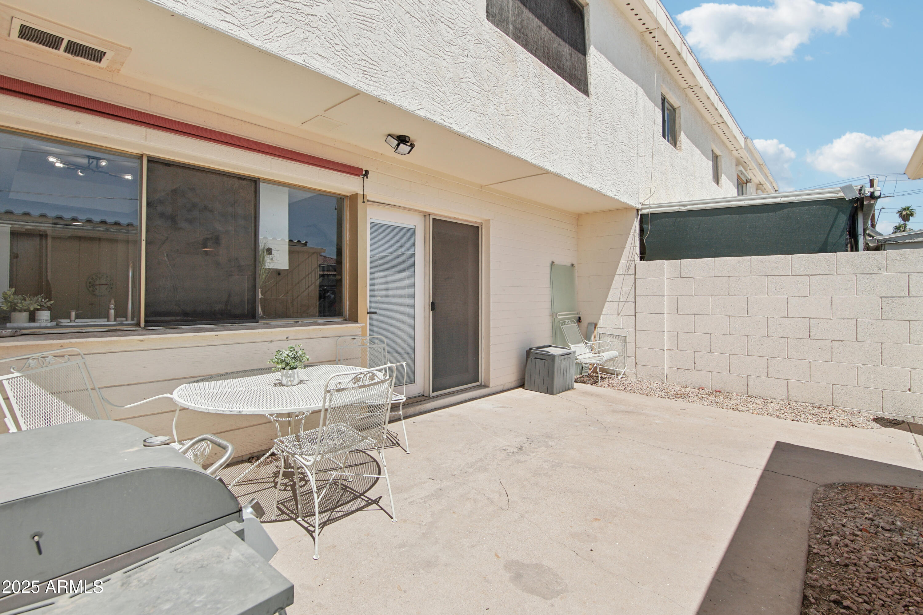 4606 North 19th Avenue Phoenix, AZ 85015 - Photo 26 of 36 a bathroom with a sink and a mirror