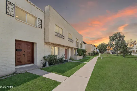 $289,000 | 4606 North 19th Avenue, Phoenix, AZ 85015