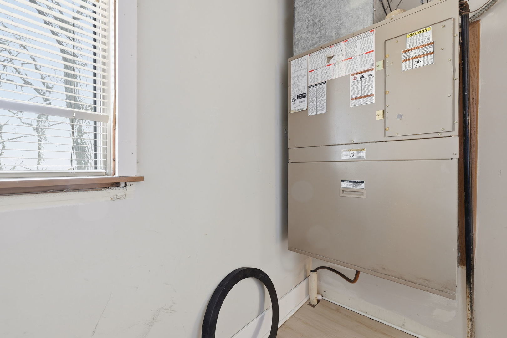 382 Oak Trails Road, Unit 301 Des Plaines, IL 60016 - Photo 20 of 24