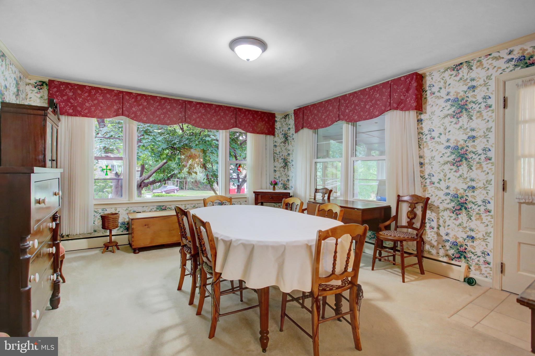 710 Southern Road York, PA 17403 - Photo 6 of 31 Gallery Image 6