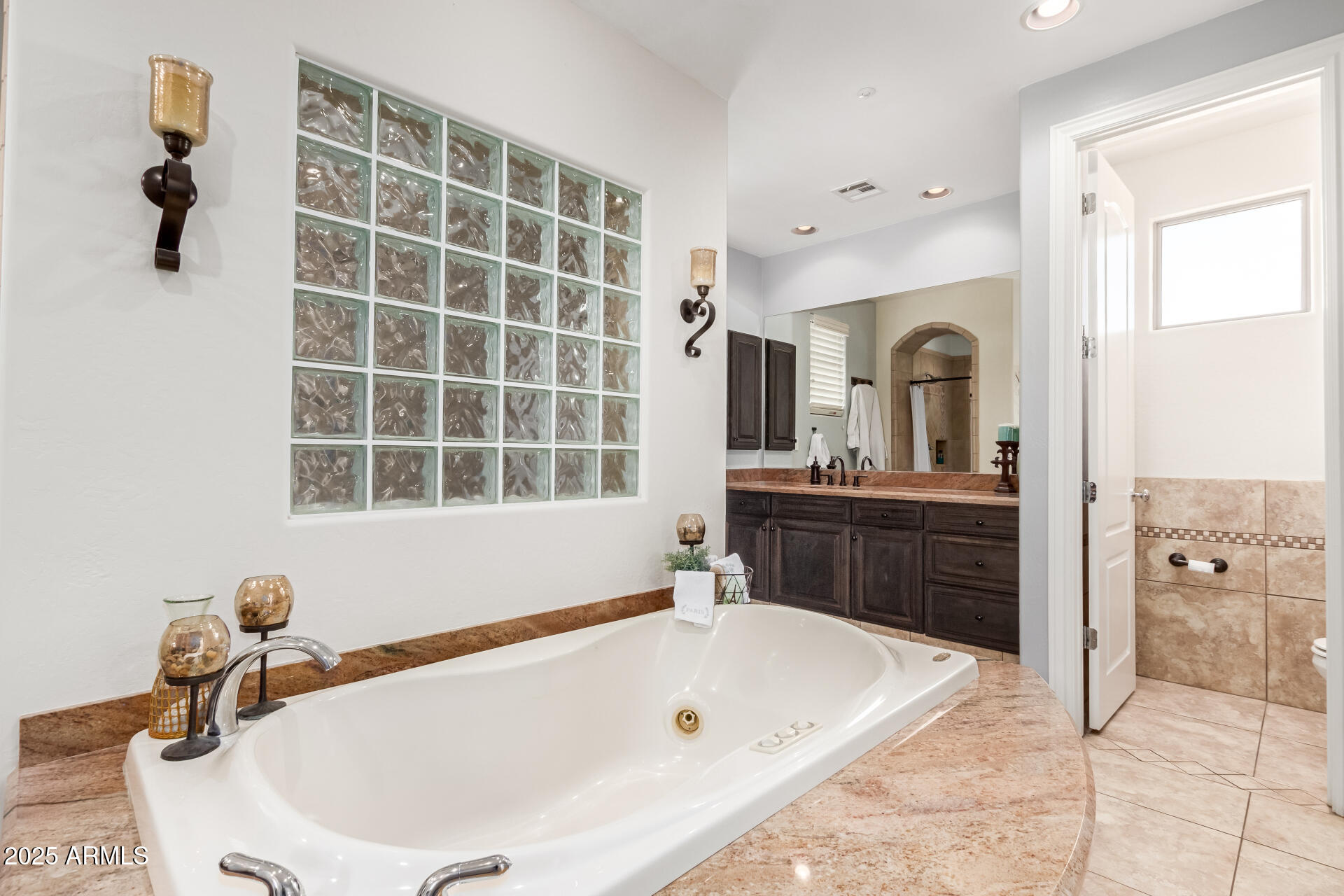 9753 East Suncrest Road Scottsdale, AZ 85262 - Photo 44 of 96 Primary Bath