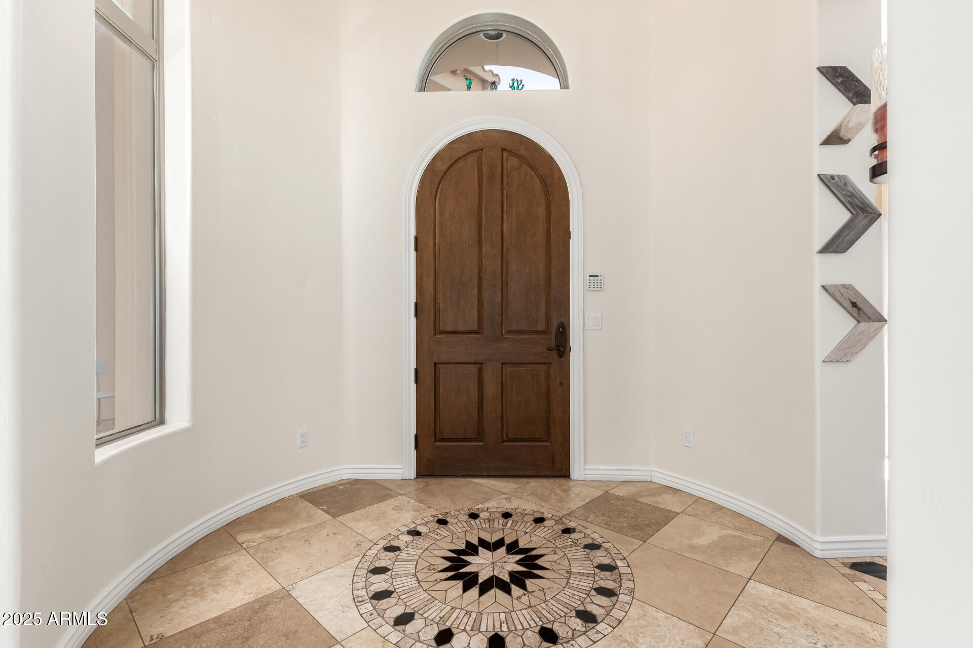 9753 East Suncrest Road Scottsdale, AZ 85262 - Photo 9 of 96 Foyer