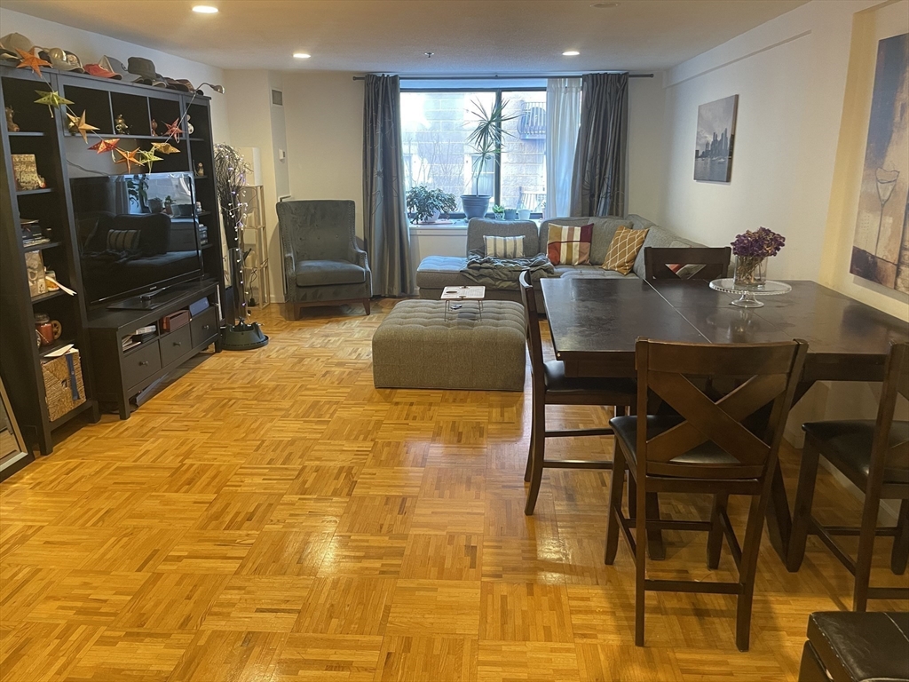 357 Commercial Street, Unit 116 Boston, MA 02109 - Photo 5 of 23