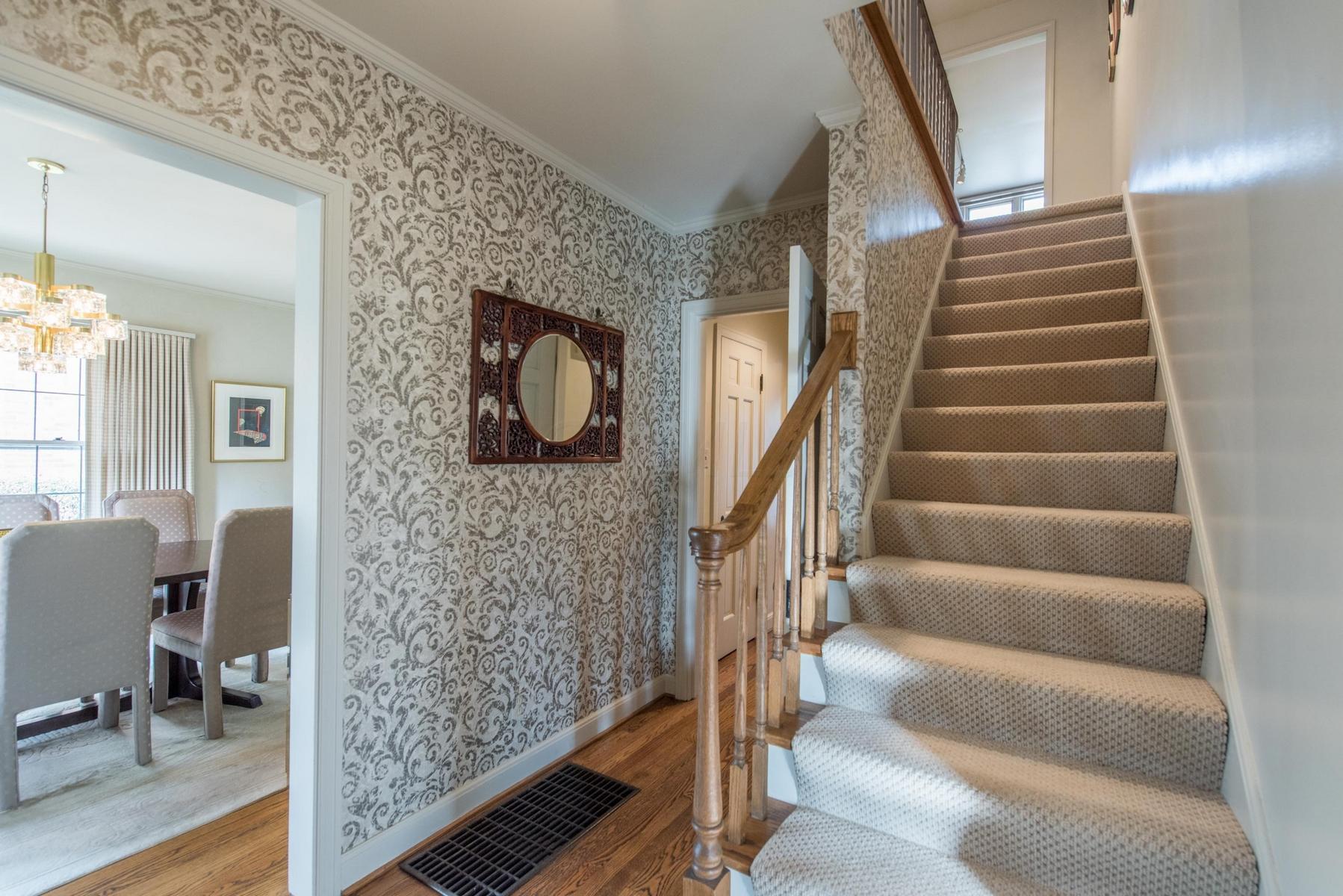1614 Doone Road Columbus, OH 43221 - Photo 20 of 35 Gallery Image 20