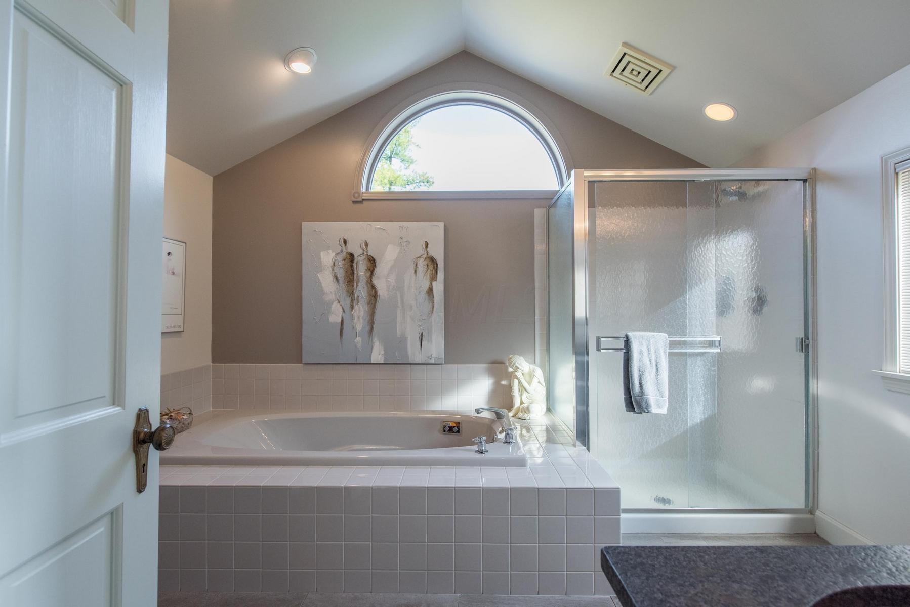 1614 Doone Road Columbus, OH 43221 - Photo 23 of 35 Gallery Image 23