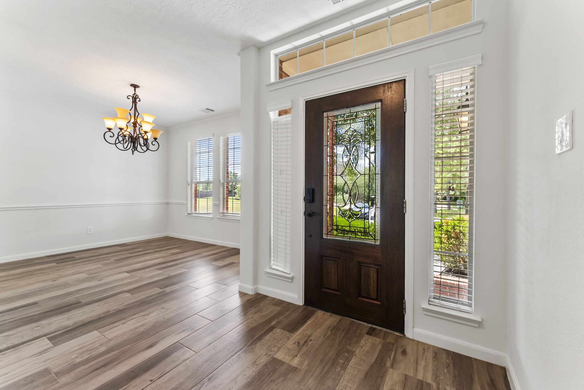 2 Granite Path Place Spring, TX 77389 - Photo 5 of 32