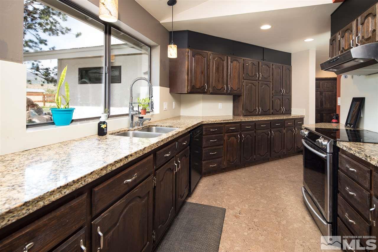 155 Deer Mountain Road Reno, NV 89523 - Photo 5 of 25 Photo 5