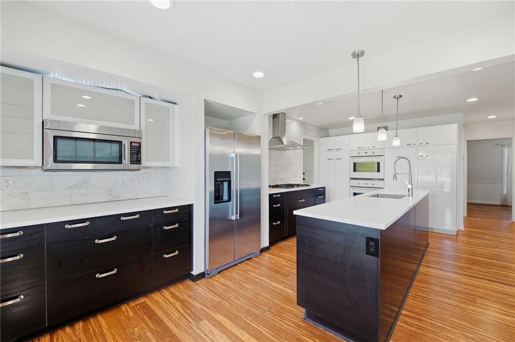 12724 Overbrook Road Leawood, KS 66209 - Photo 24 of 81 Gallery Image 24