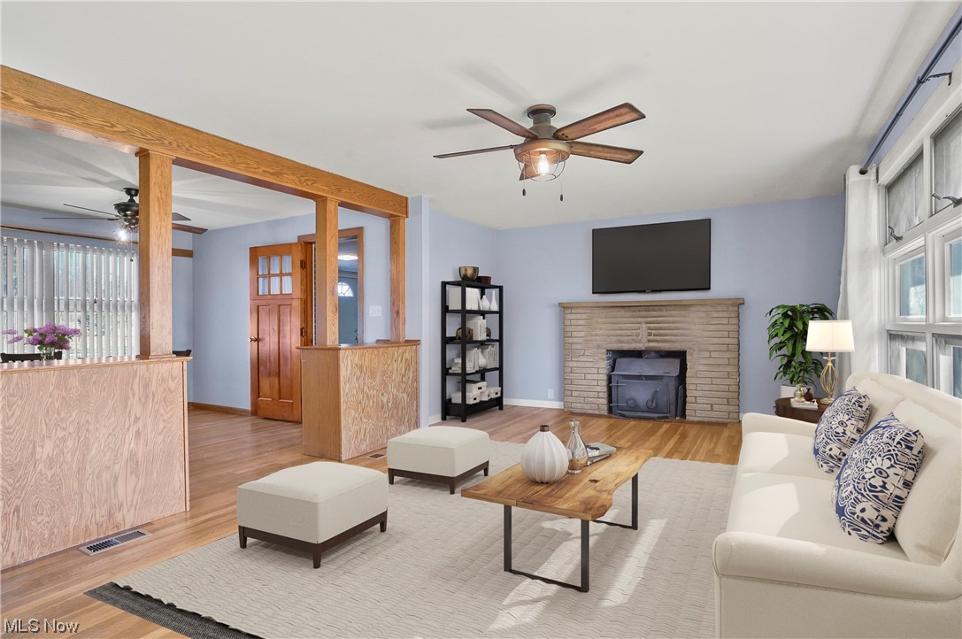 5063 Waterloo Road Atwater, OH 44201 - Photo 3 of 32 Living room with virtual staging