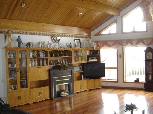 195 Dufour Road Madawaska, ME 04756 - Photo 8 of 25 Living Room.