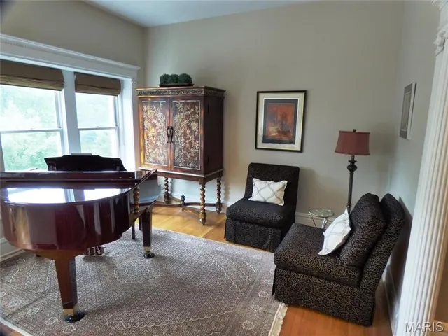 $2,650 | 10 North Kingshighway Boulevard, Unit 3CS, St. Louis, MO 63108