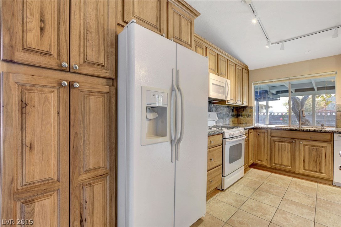 1444 Sorrel Road Boulder City, NV 89005 - Photo 8 of 36 Gallery Image 8