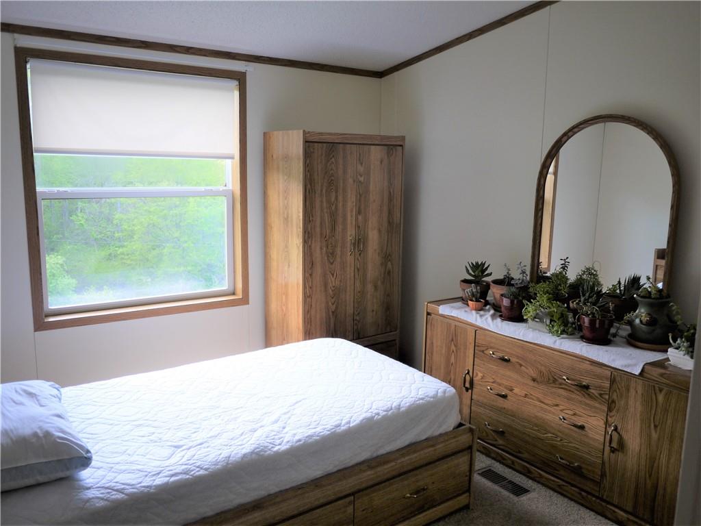 349 Allen Road Beaver Falls, PA 15010 - Photo 14 of 22 Gallery Image 14