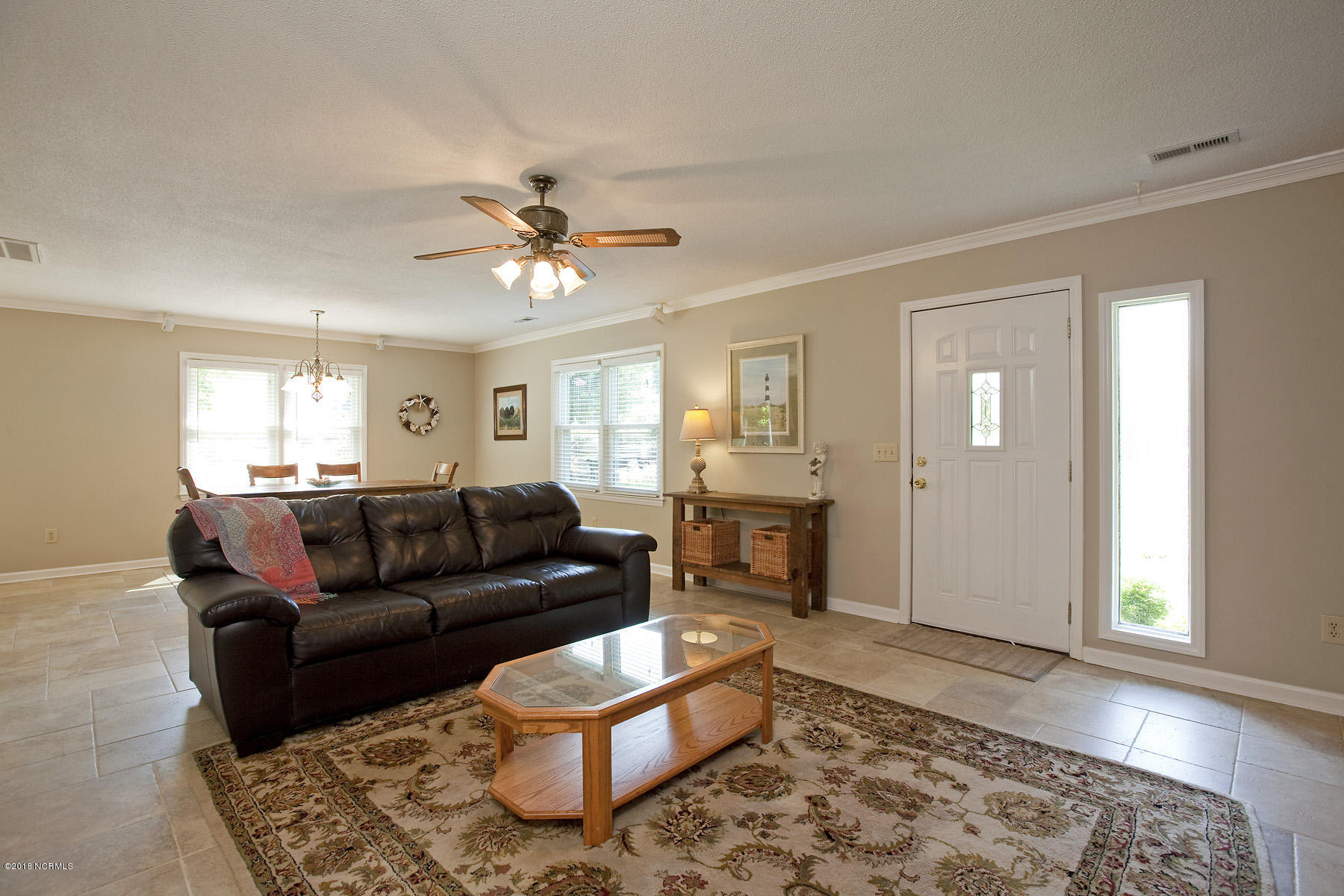 4100 Waylon Road Wilmington, NC 28411 - Photo 5 of 46 waylon 4100 2lr ben_6894