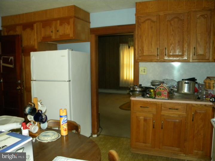 401 Old River Road Birdsboro, PA 19508 - Photo 18 of 23 Kitchen