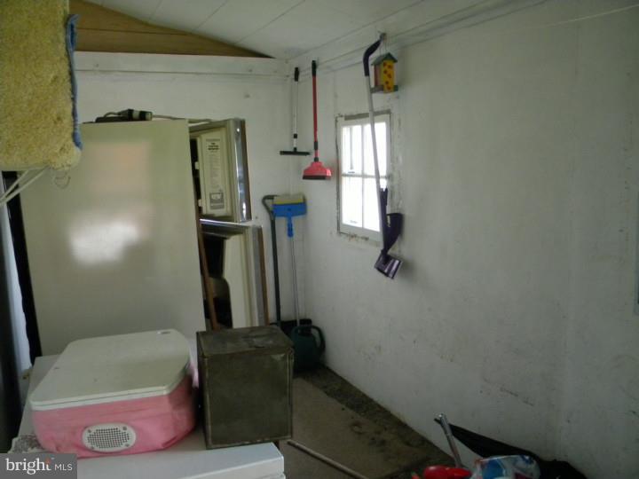 401 Old River Road Birdsboro, PA 19508 - Photo 6 of 23 Enclosed Porch