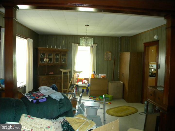 401 Old River Road Birdsboro, PA 19508 - Photo 9 of 23 Dining Room