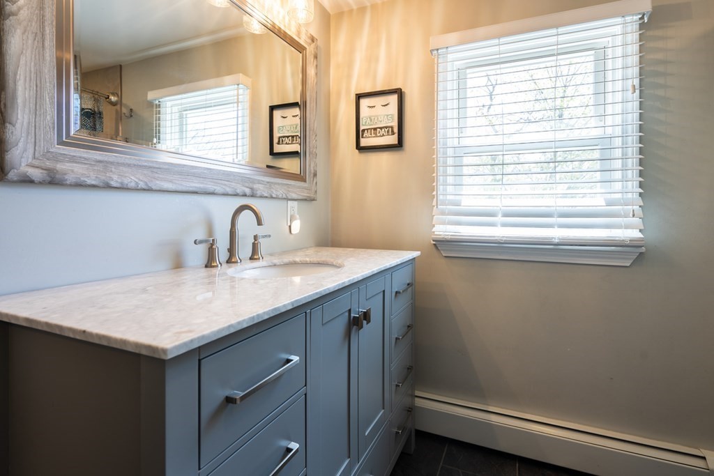 23 Pilgrim Road Lawrence, MA 01843 - Photo 20 of 42 Gallery Image 20