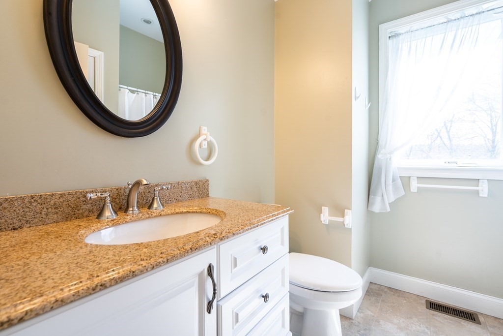 23 Pilgrim Road Lawrence, MA 01843 - Photo 23 of 42 Gallery Image 23