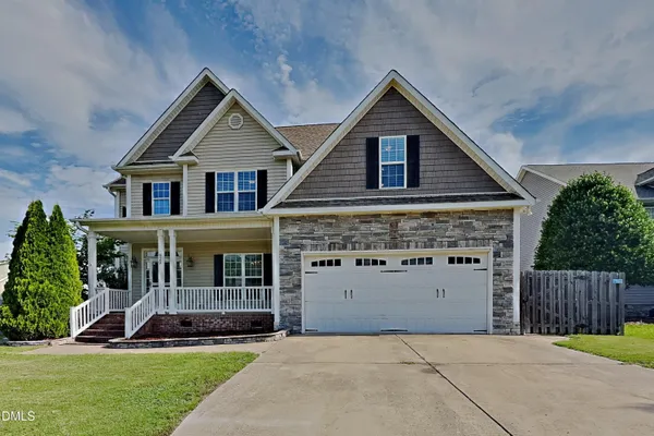$434,900 | 929 Open Field Drive, Garner, NC 27529