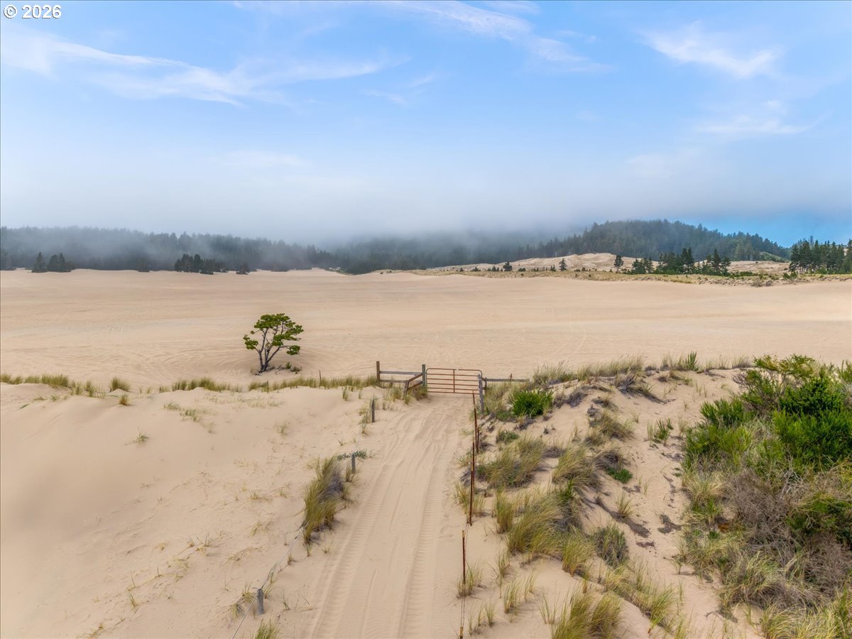 8985 Sandy Heights Road Cloverdale, OR 97112 - Photo 45 of 48