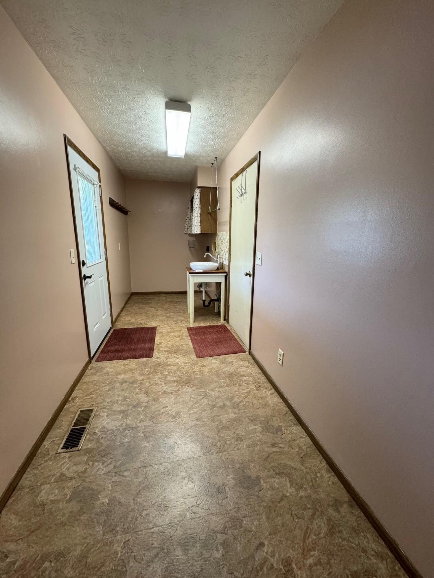 3327 Flowerdale Road Springfield, OH 45504 - Photo 22 of 34