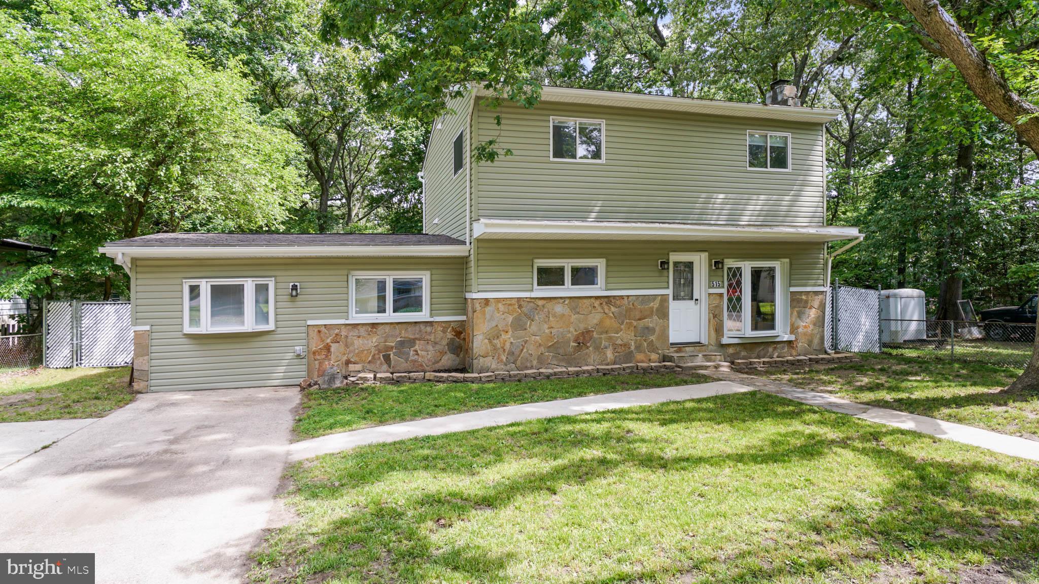 515 Sunset Knoll Road Pasadena, MD 21122 - Photo 3 of 30 Gallery Image 3