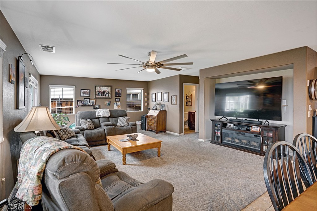 45015 Bronze Star Road Lake Elsinore, CA 92532 - Photo 8 of 48