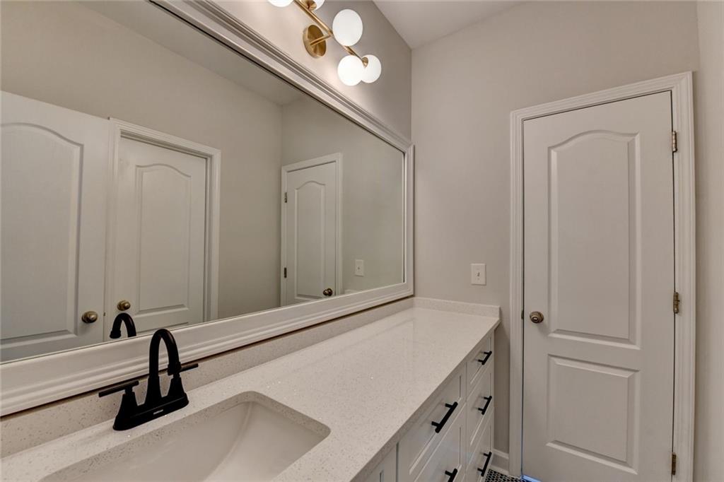 4032 Ridge Grove Way Suwanee, GA 30024 - Photo 62 of 75