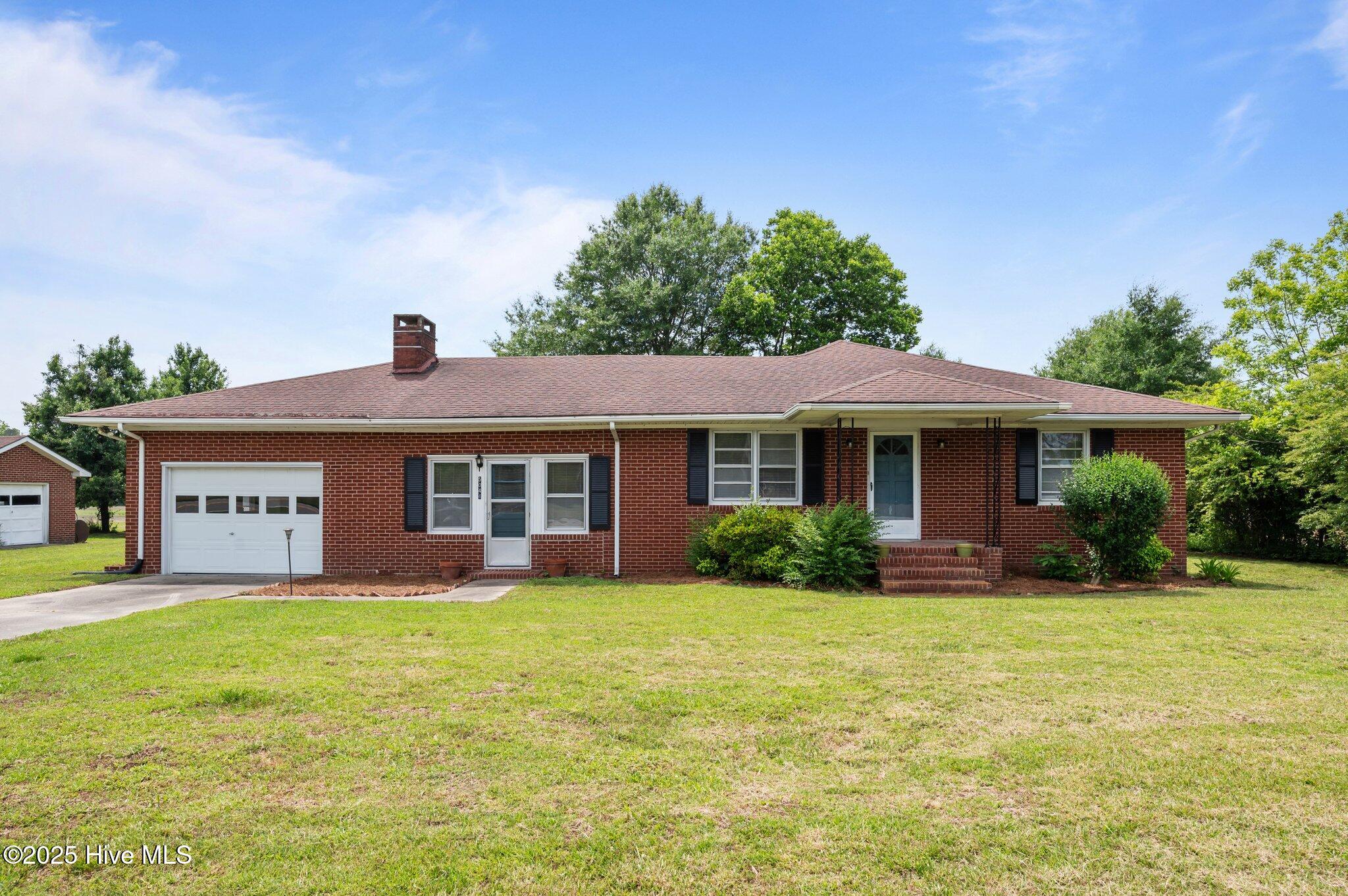 5044 Highway 33 Chocowinity, NC 27817 - Photo 1 of 36 1-web-or-mls-LHV_9495
