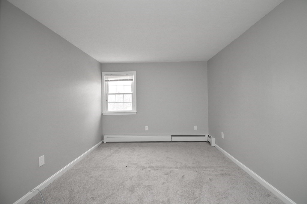 5 Northridge Road Westfield, MA 01085 - Photo 31 of 42 an empty room with a window