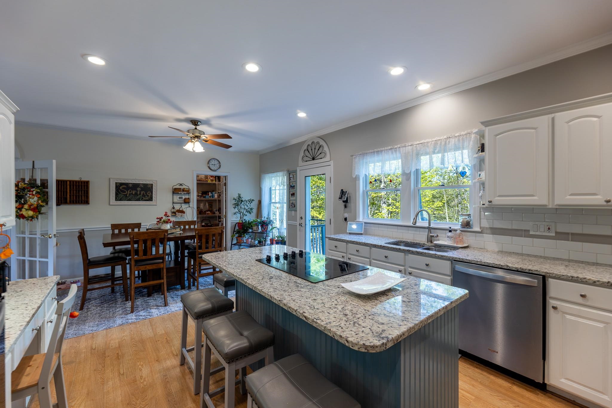 10 King Road Hanover, NH 03750 - Photo 4 of 36