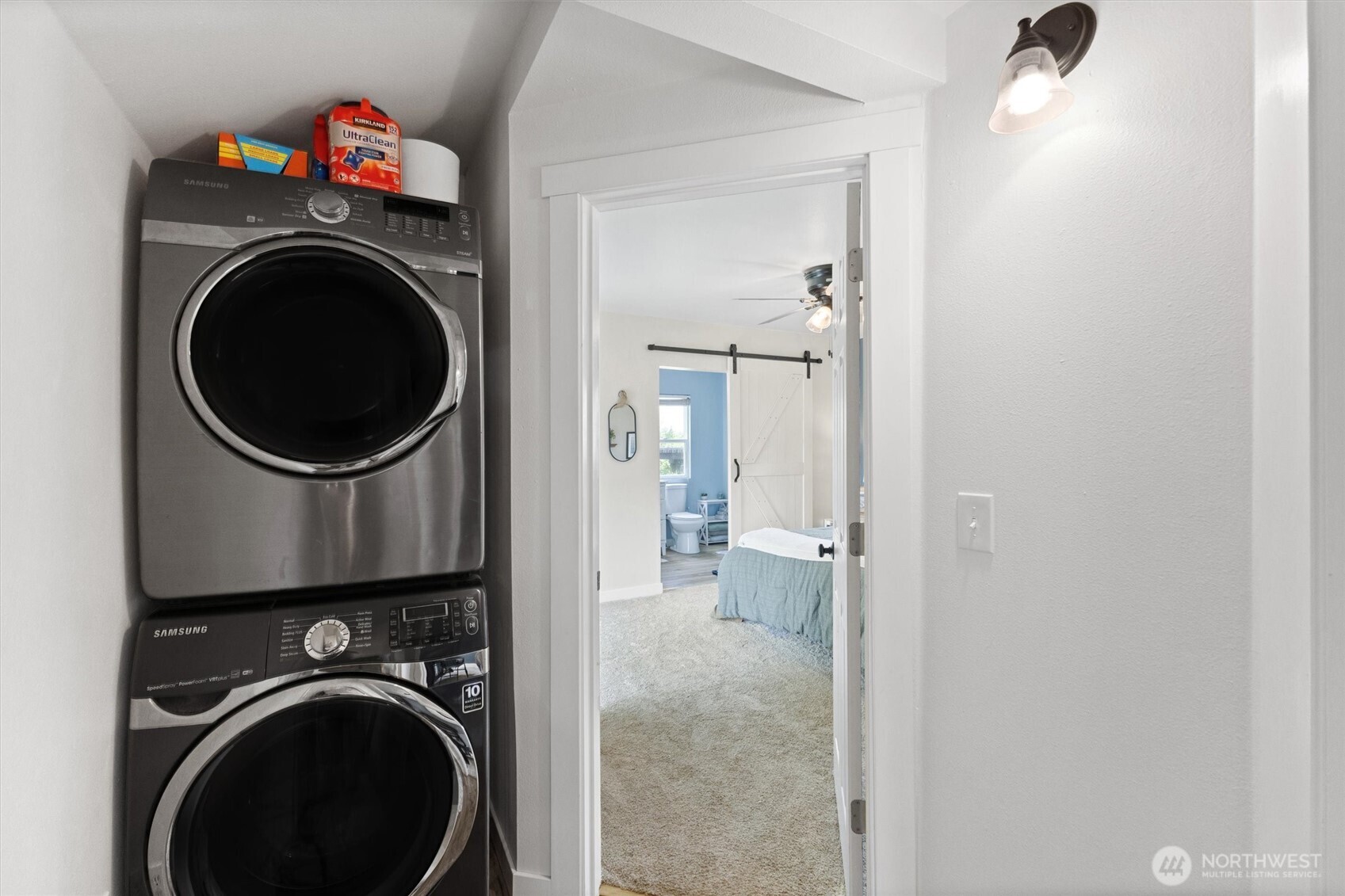 9007 Van Buren Road Everson, WA 98247 - Photo 23 of 36 a utility room with dryer and washer