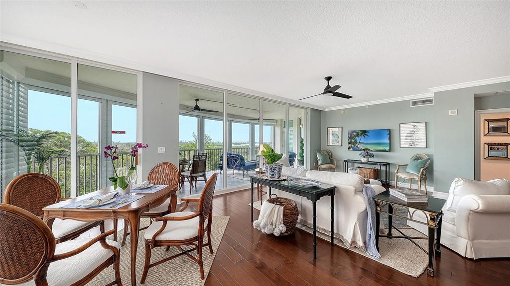 401 North Point Road, Unit 504 Osprey, FL 34229 - Photo 6 of 49