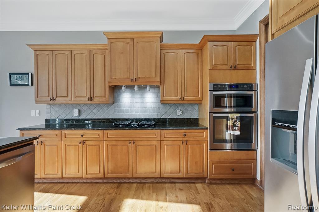 2595 Summerlin Court Rochester, MI 48306 - Photo 17 of 45 Gallery Image 17