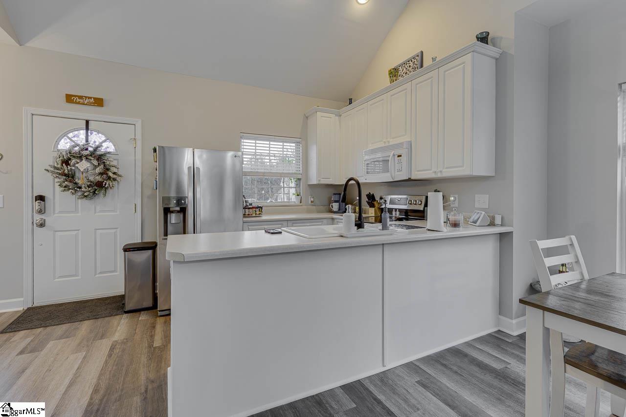 72 Ridgestone Circle Mauldin, SC 29662 - Photo 11 of 36