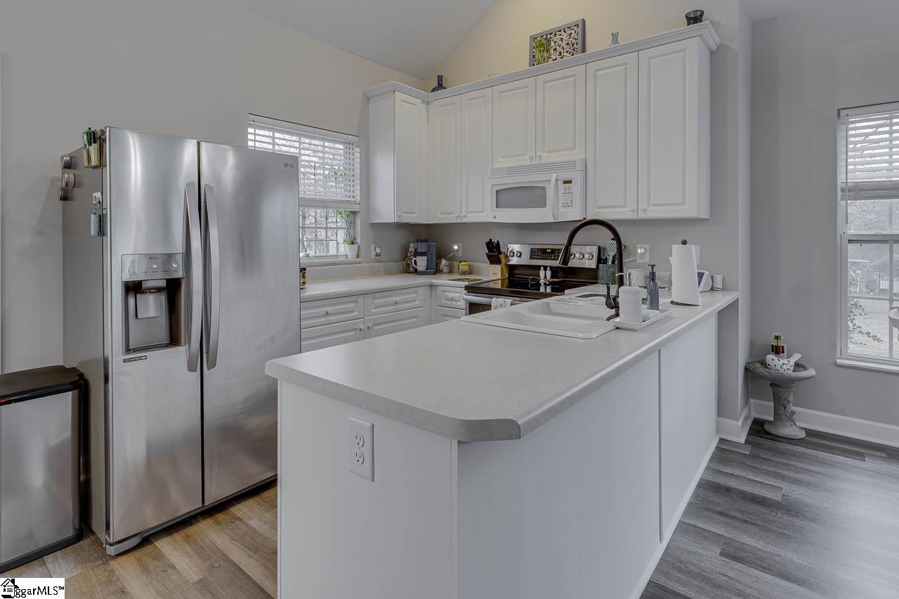 72 Ridgestone Circle Mauldin, SC 29662 - Photo 7 of 36